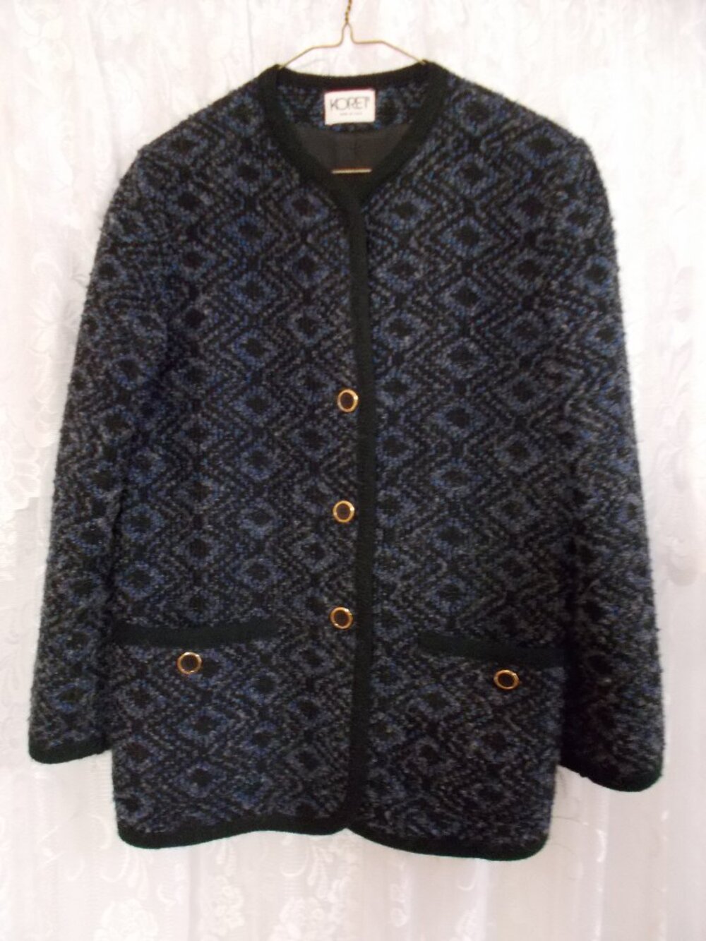 VGT Koret women's button-up blazer/jacket size SMALL blue and black wool blend